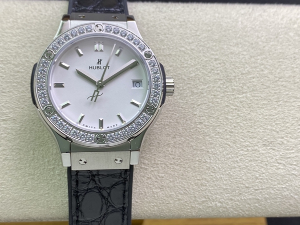 ウブロコピー時計全体デザイン